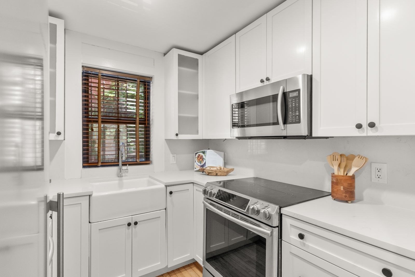 2 Claremont Park # 2 Property Photo 8