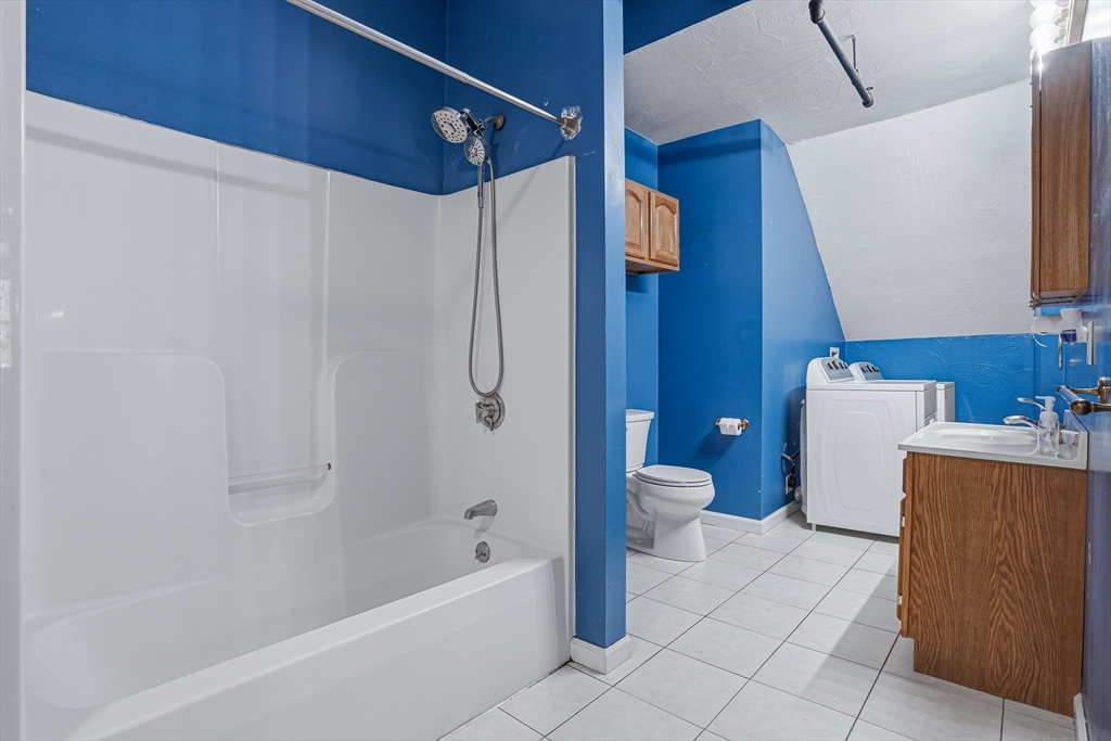 148 Bernon # 7 Property Photo 18