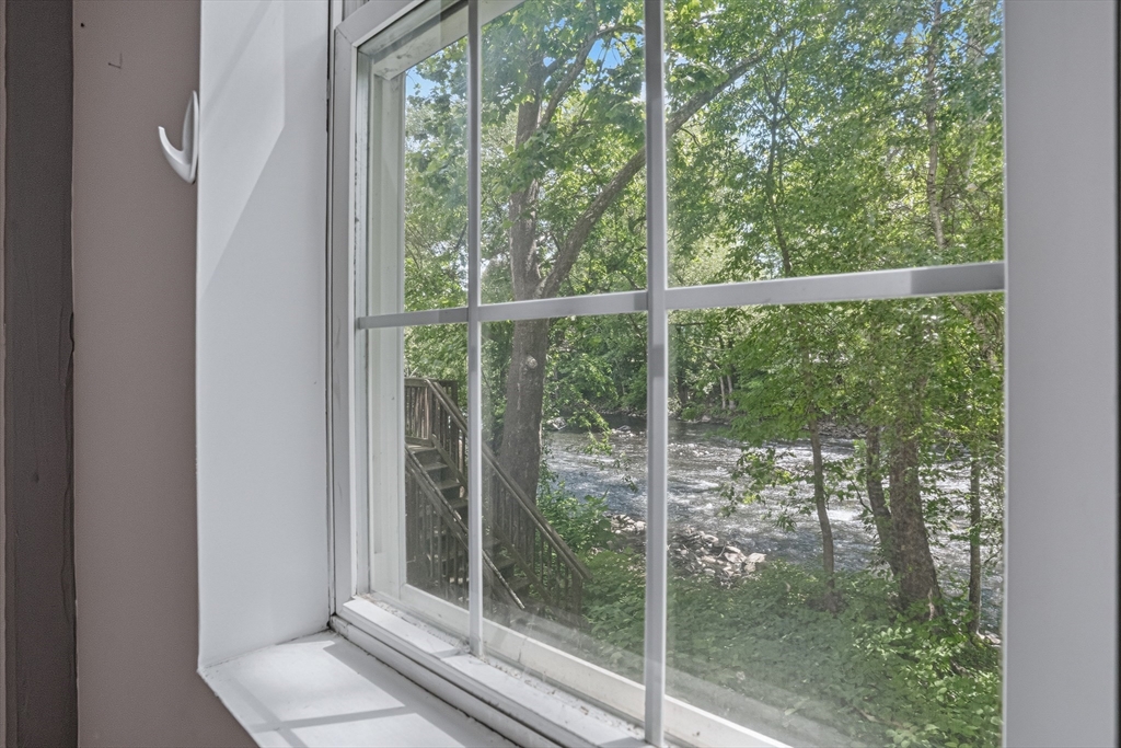 148 Bernon # 7 Property Photo 21