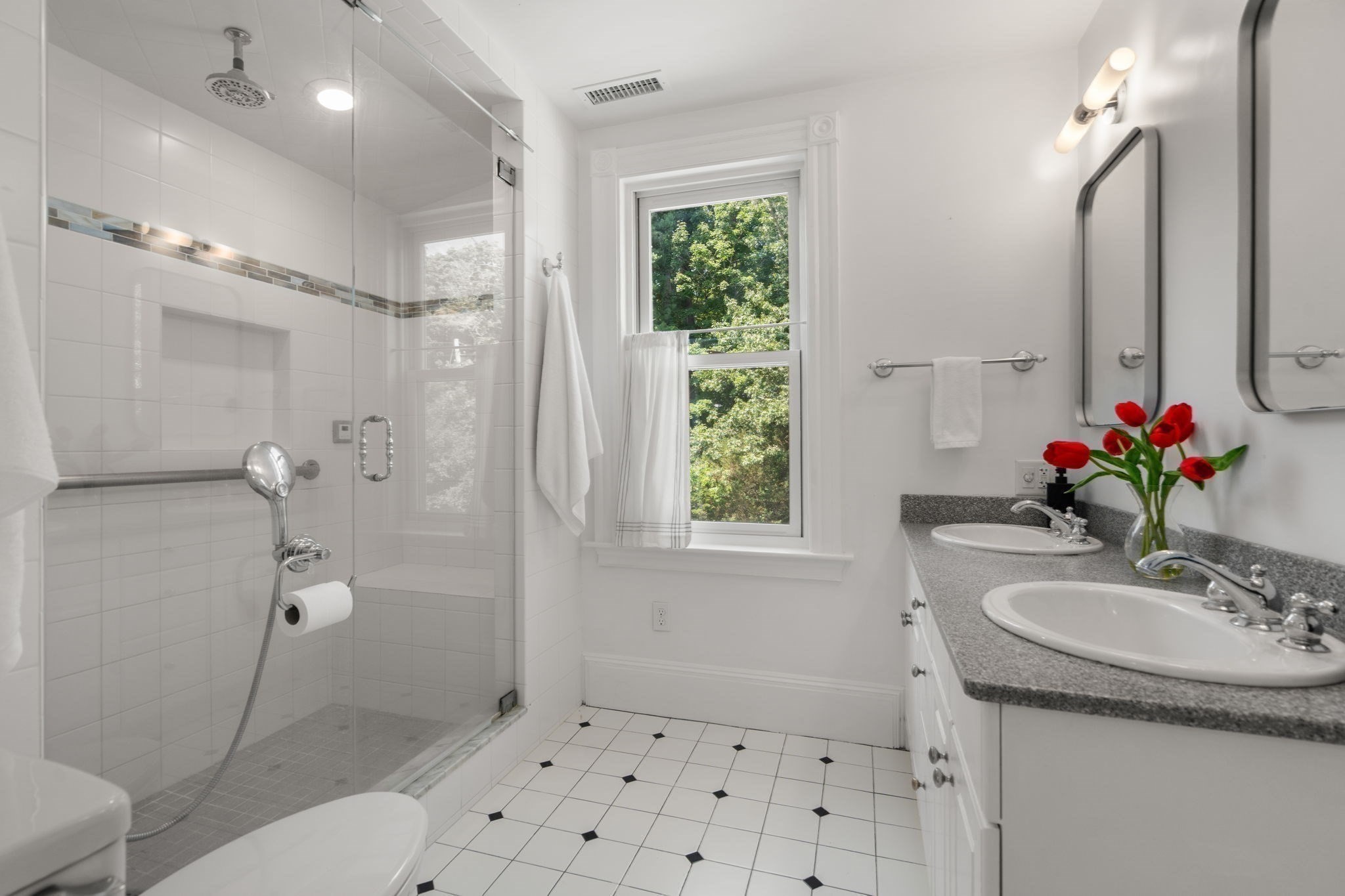 302 Concord Road Property Photo 24