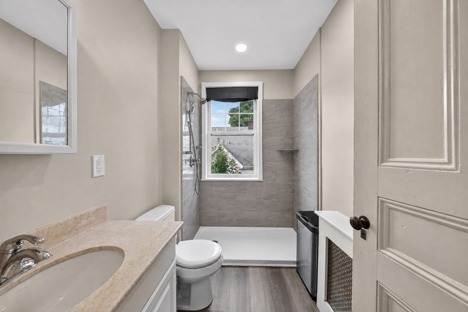 41 Maple St Property Photo 19