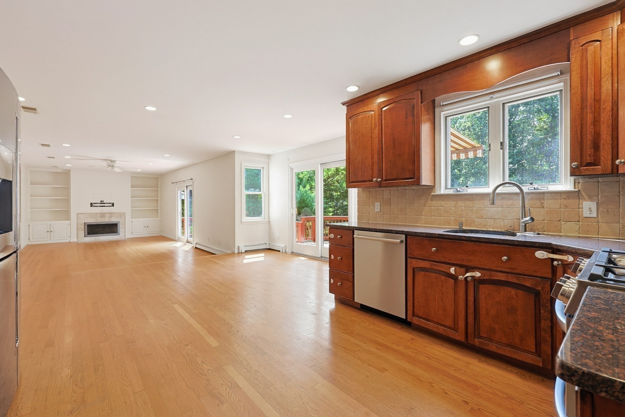 250 Palisades Cir Property Photo 9