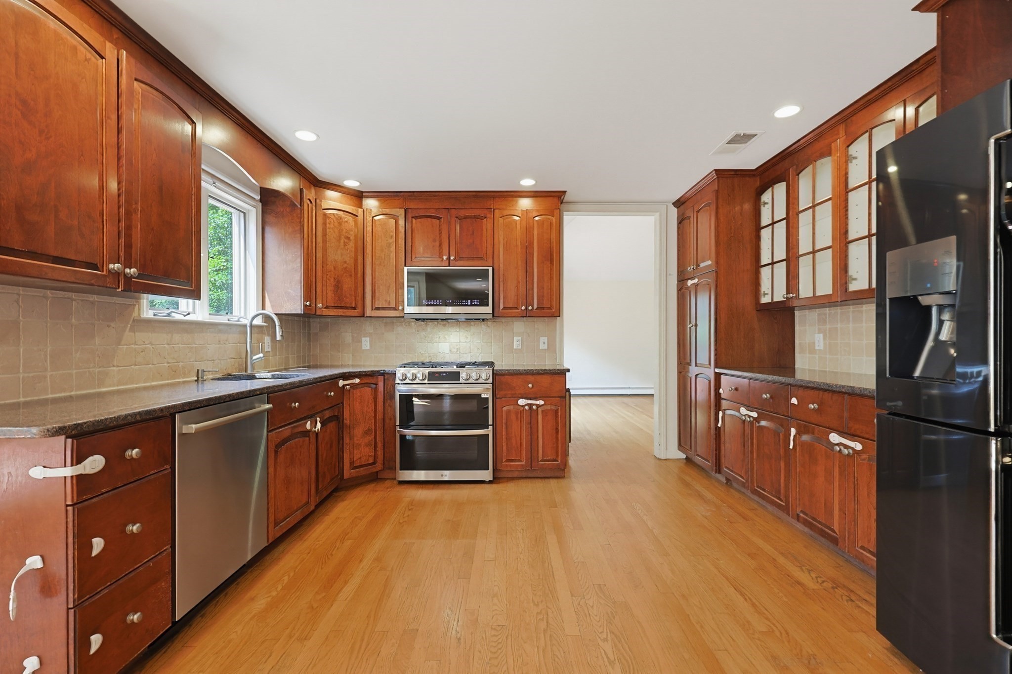 250 Palisades Cir Property Photo 10