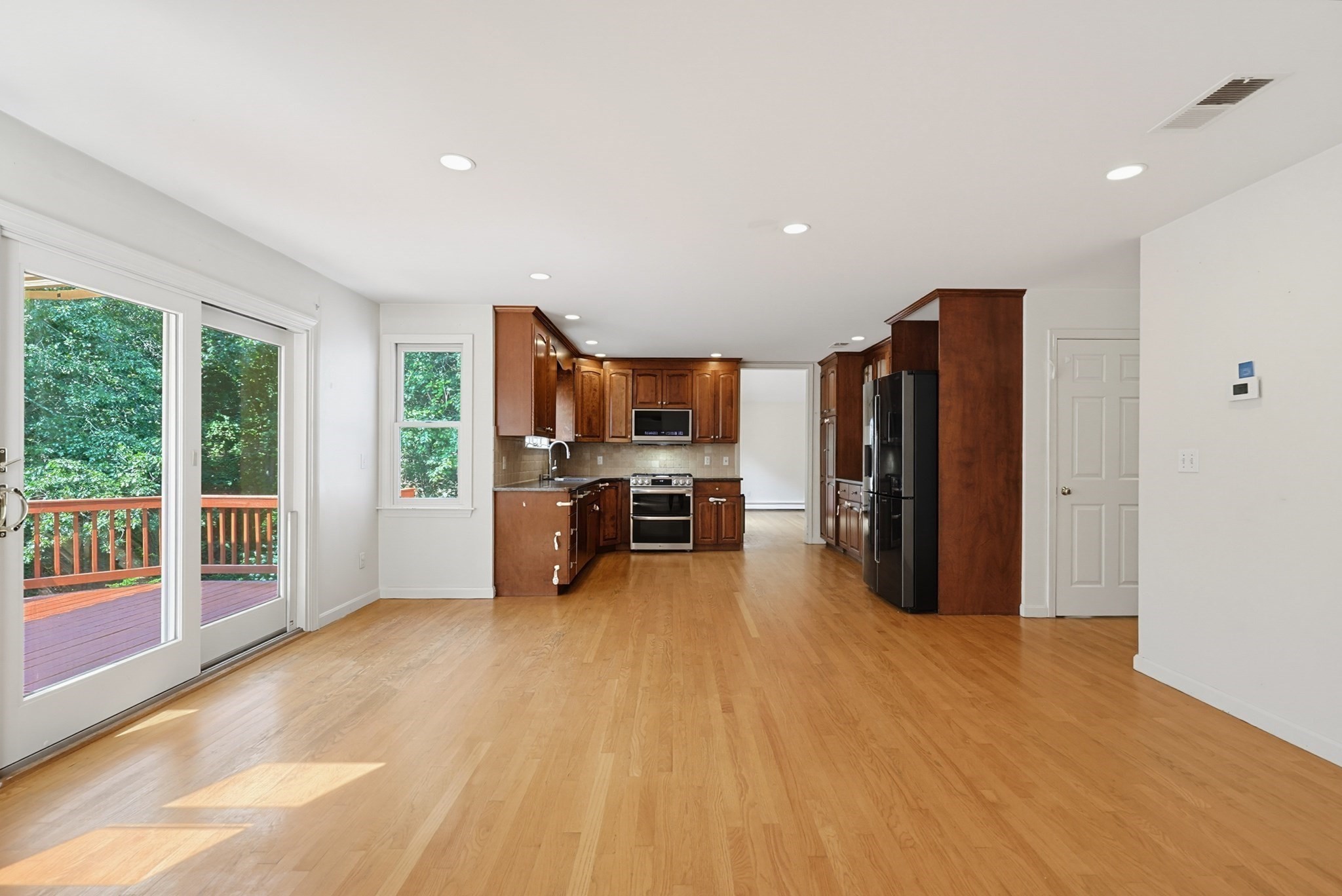 250 Palisades Cir Property Photo 12