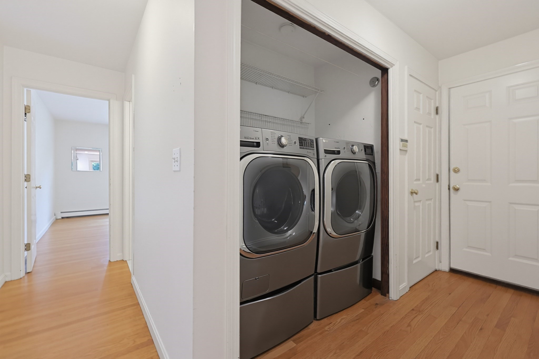 250 Palisades Cir Property Photo 38