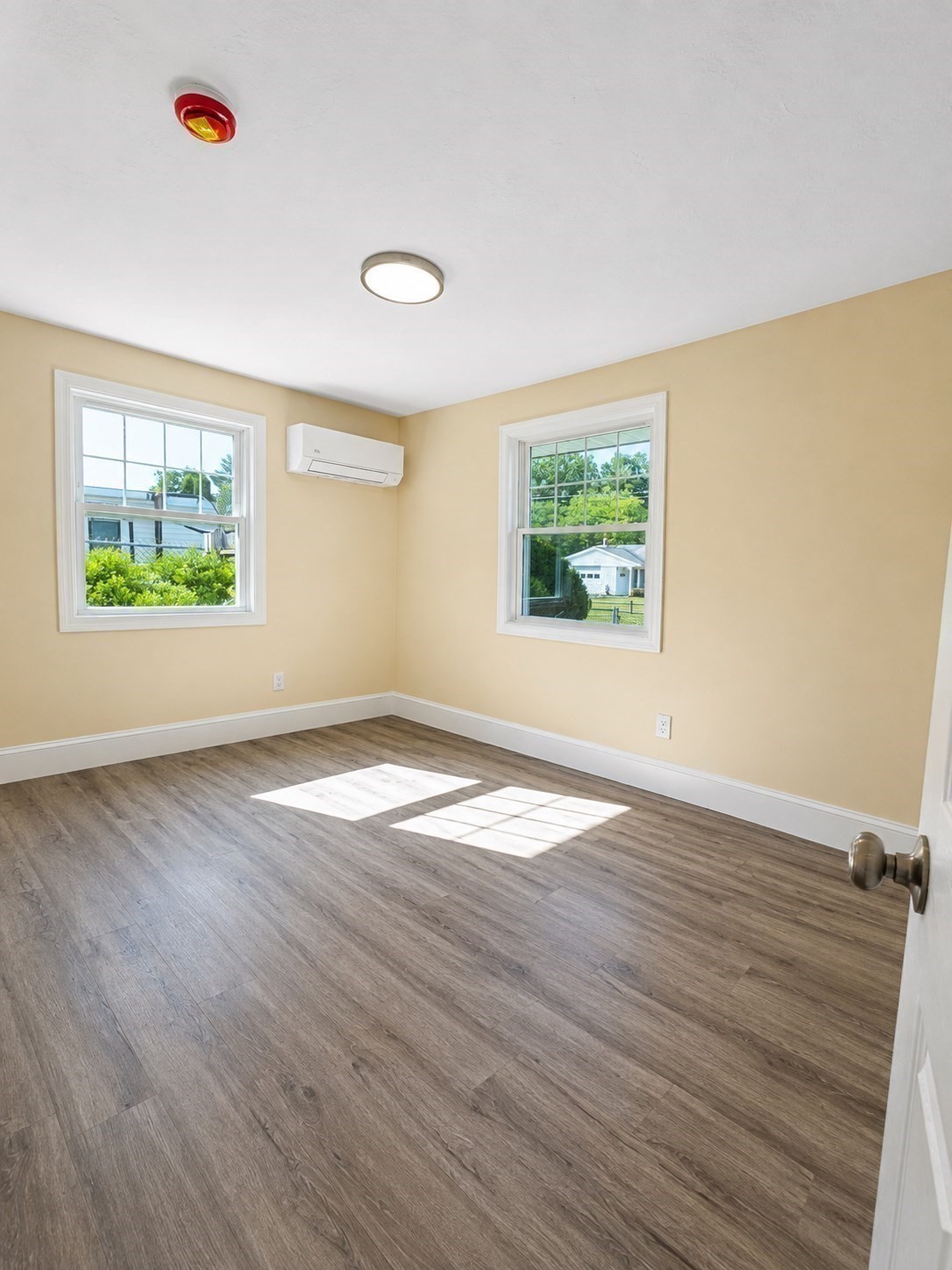 319 Jon Drive Property Photo 10