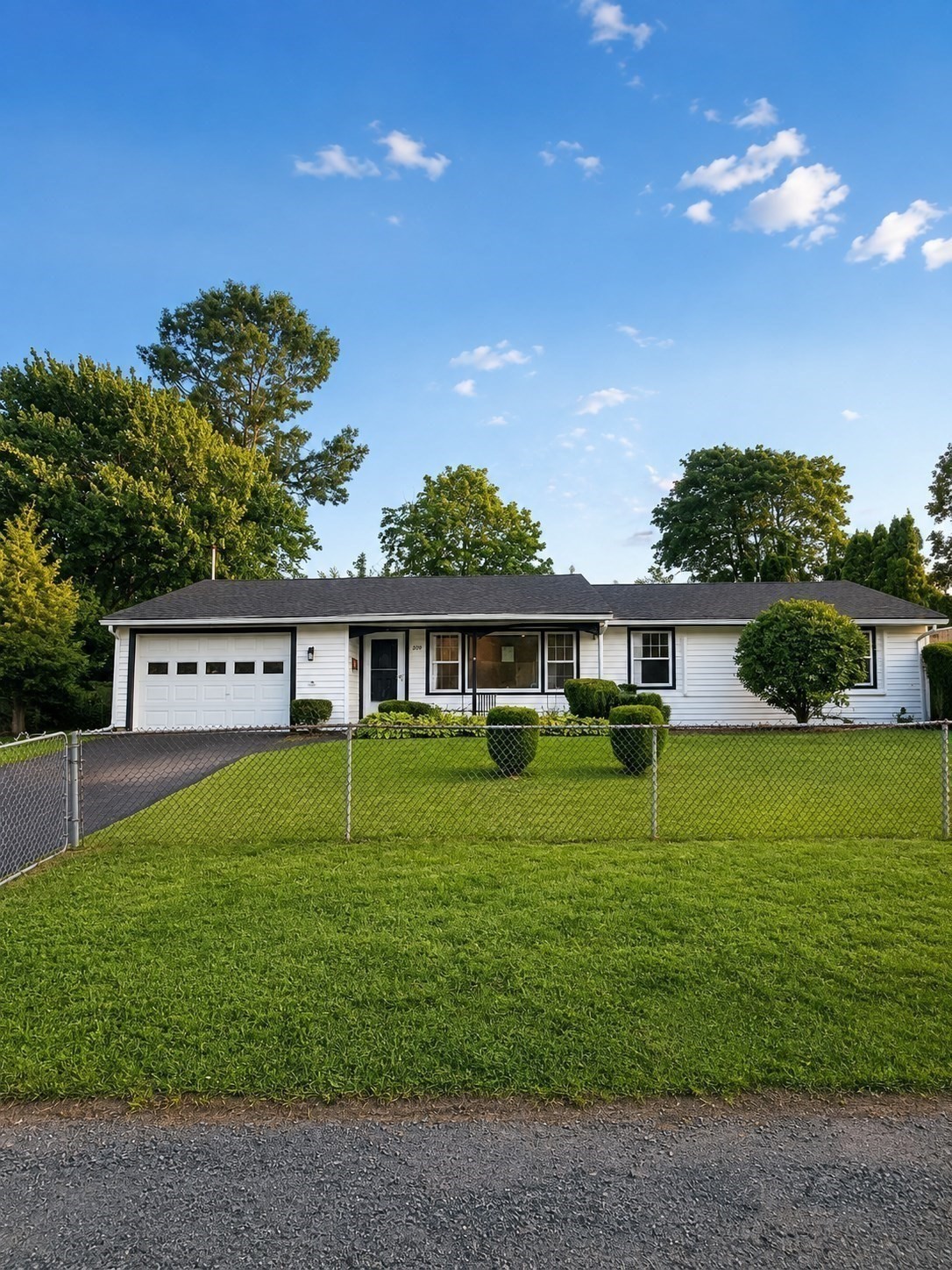 319 Jon Drive Property Photo 14