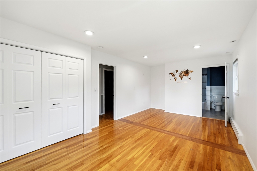 277 Brainerd St Property Photo 16