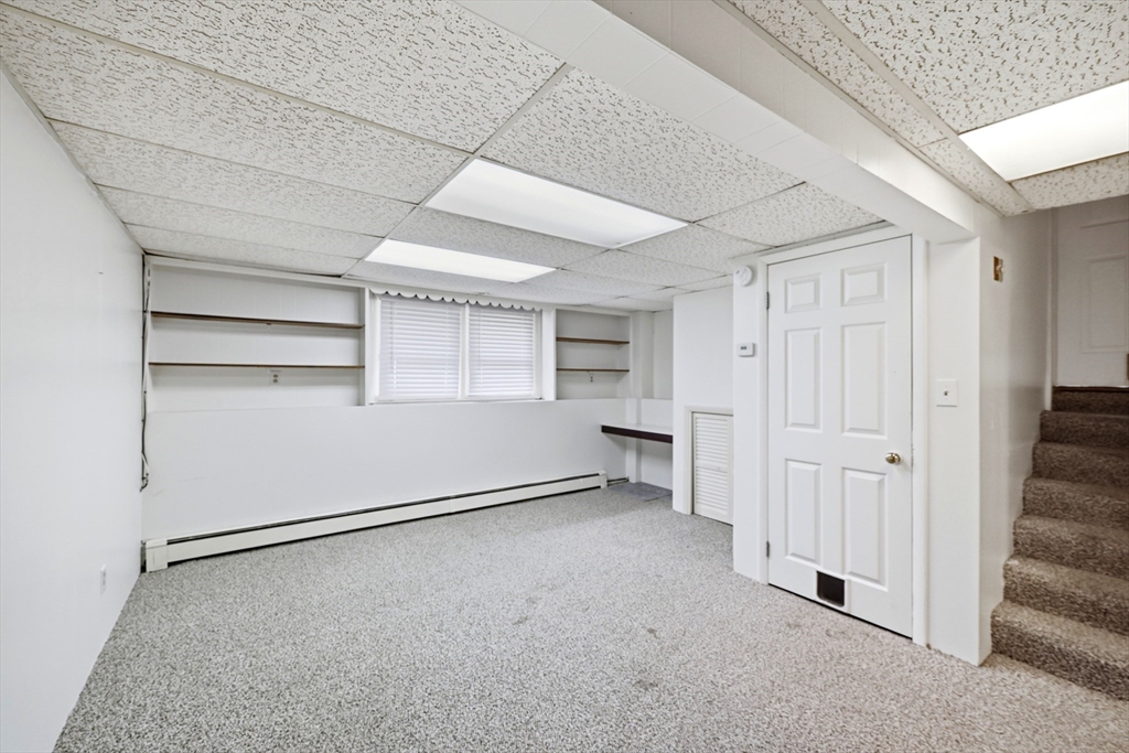 277 Brainerd St Property Photo 25