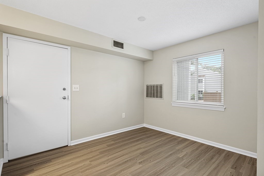 6 Beals Cove # B Property Photo 8