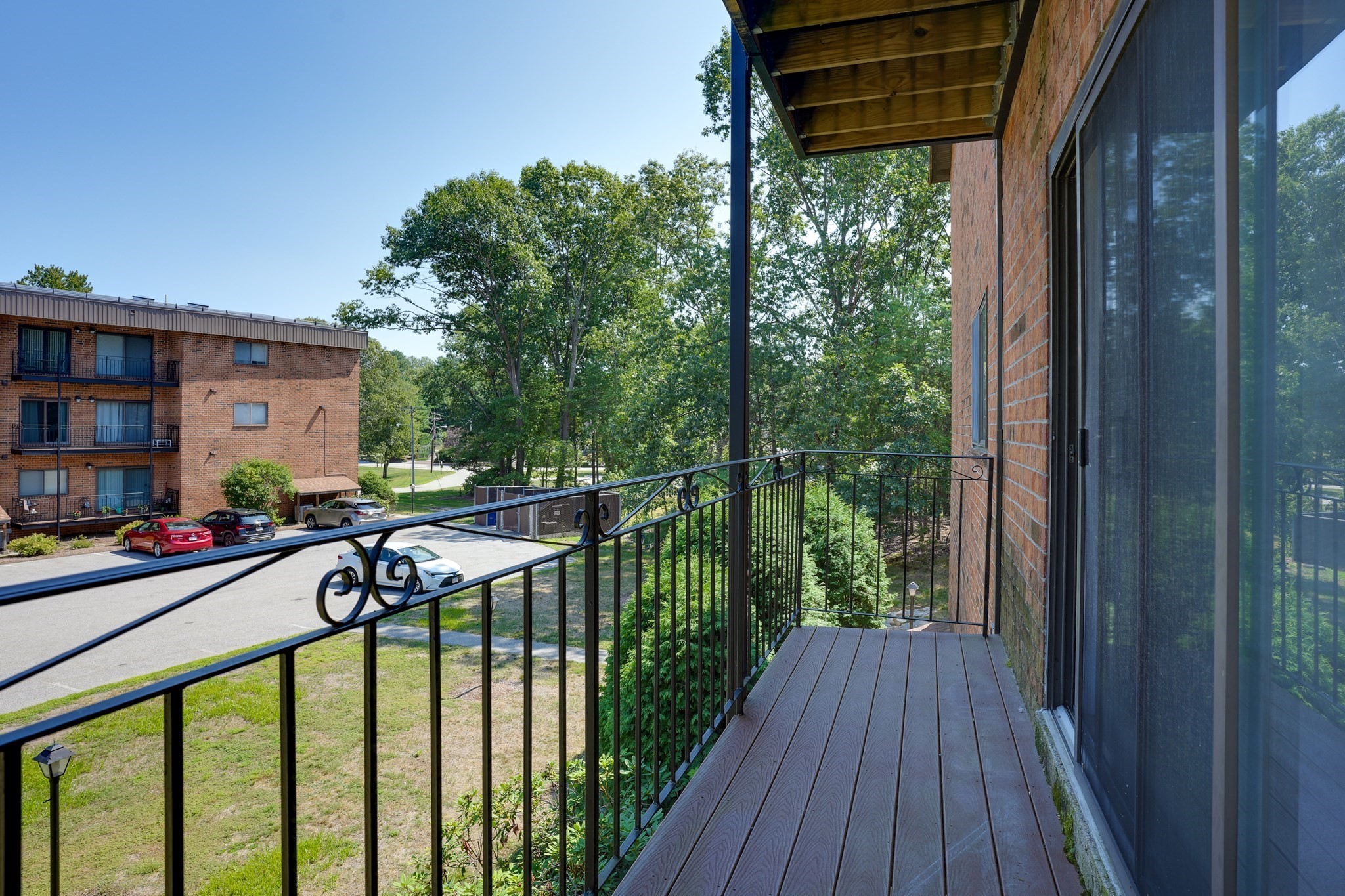 181 Littleton Rd # 211 Property Photo 2