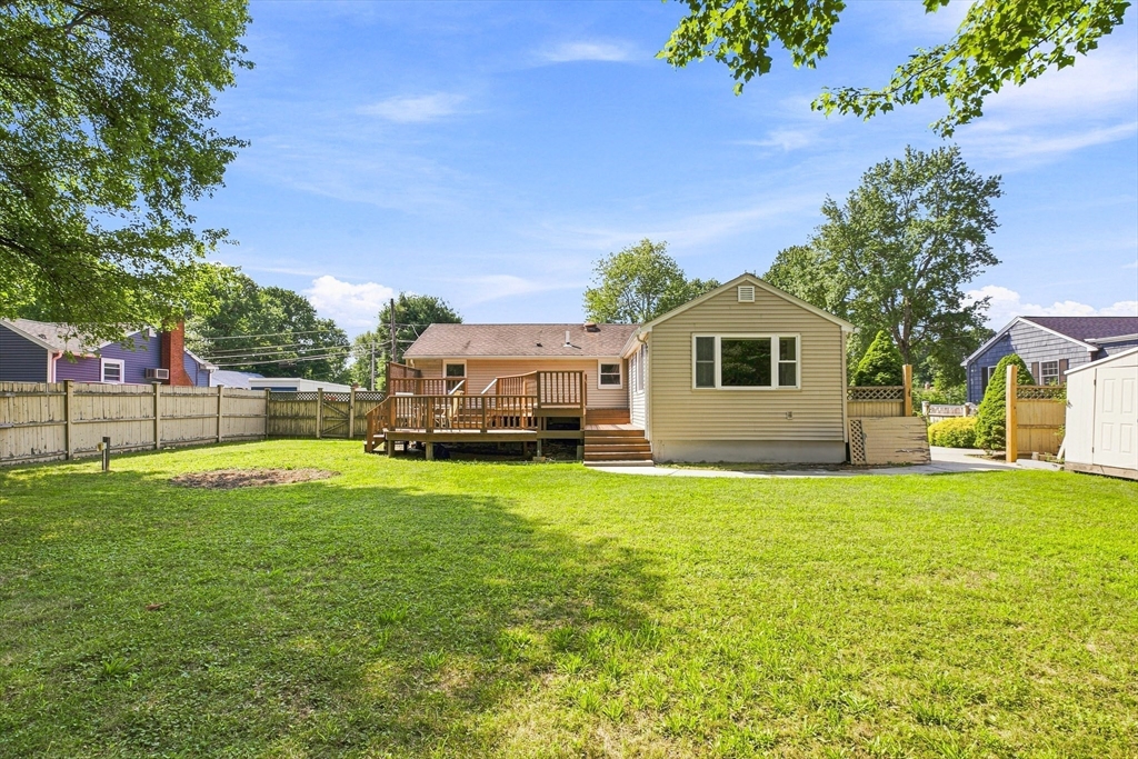 34 Roseen Road Property Photo 2