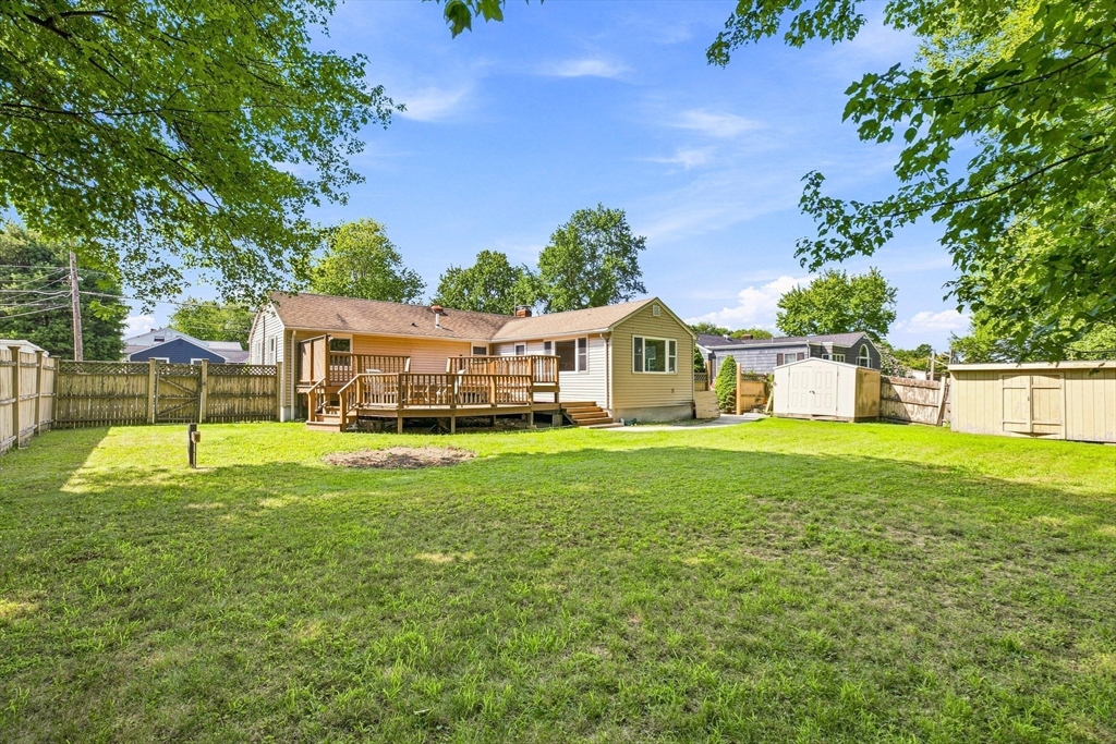 34 Roseen Road Property Photo 22