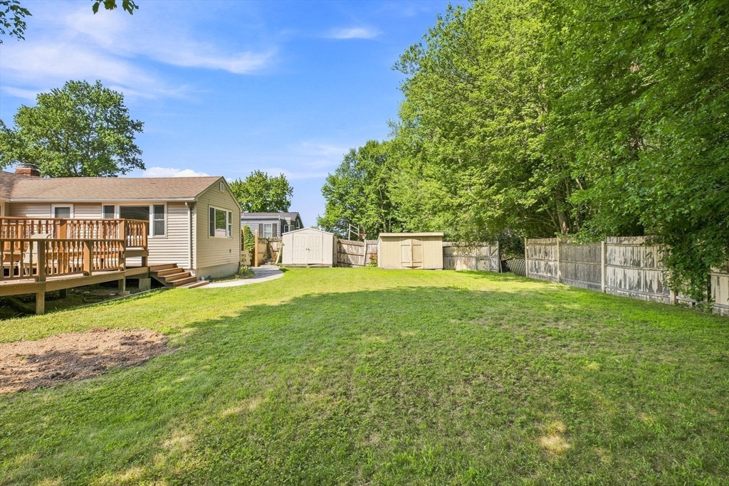 34 Roseen Road Property Photo 23