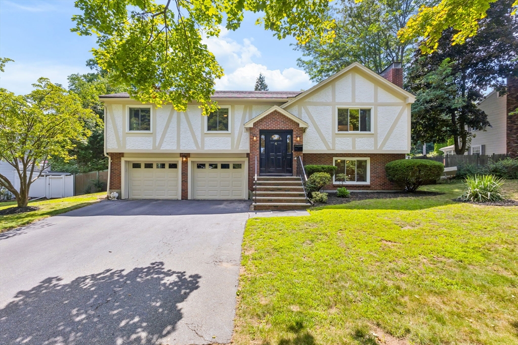 4 Rodgers Rd Property Photo 2