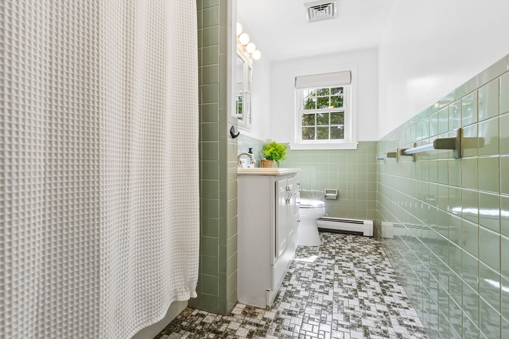 4 Rodgers Rd Property Photo 15