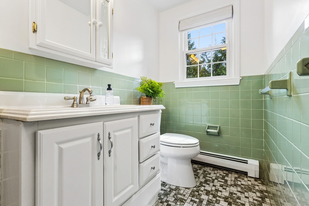 4 Rodgers Rd Property Photo 16