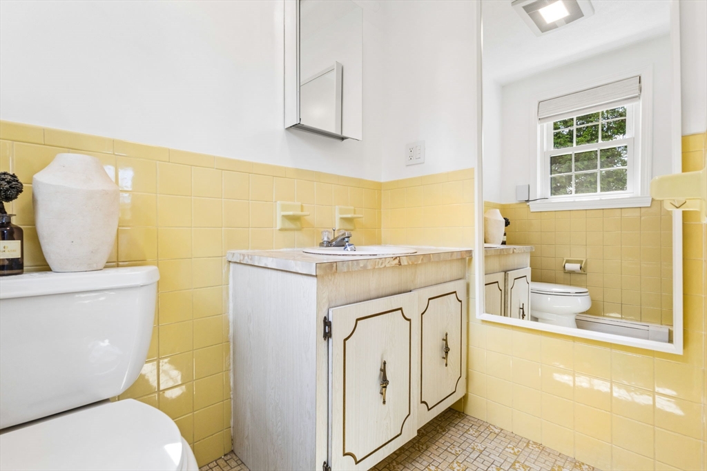 4 Rodgers Rd Property Photo 23