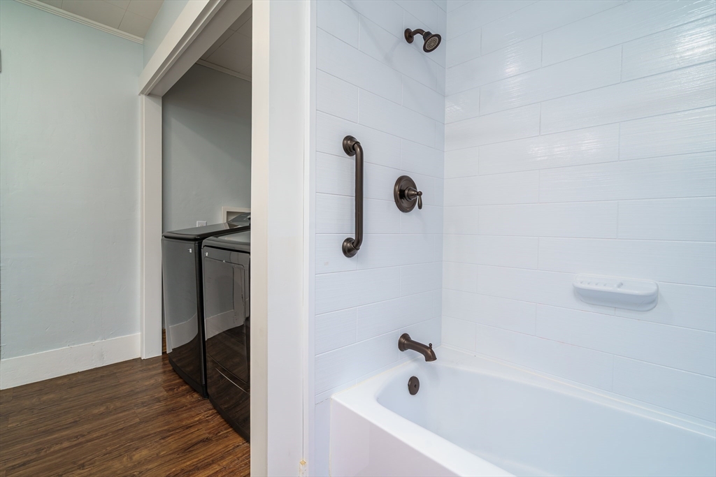 48 Main Property Photo 17