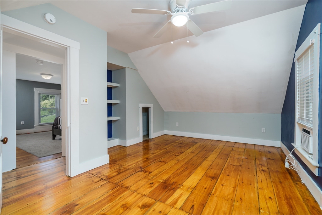 48 Main Property Photo 28