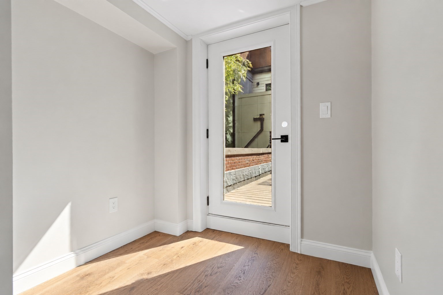 20 Shawmut St Property Photo 15