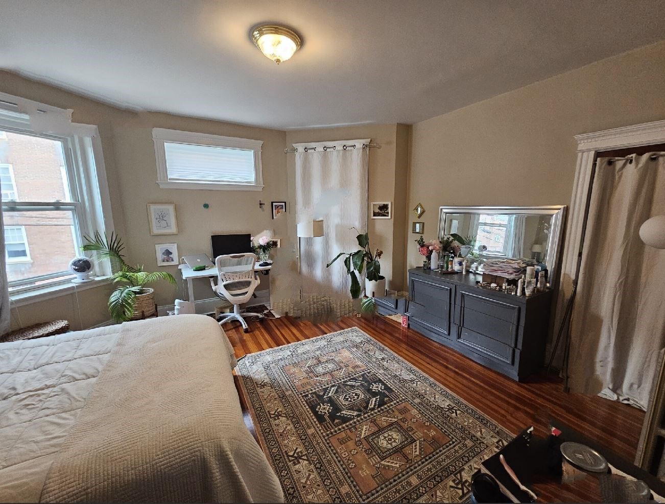 5 Euston Street # 2 Property Photo 2