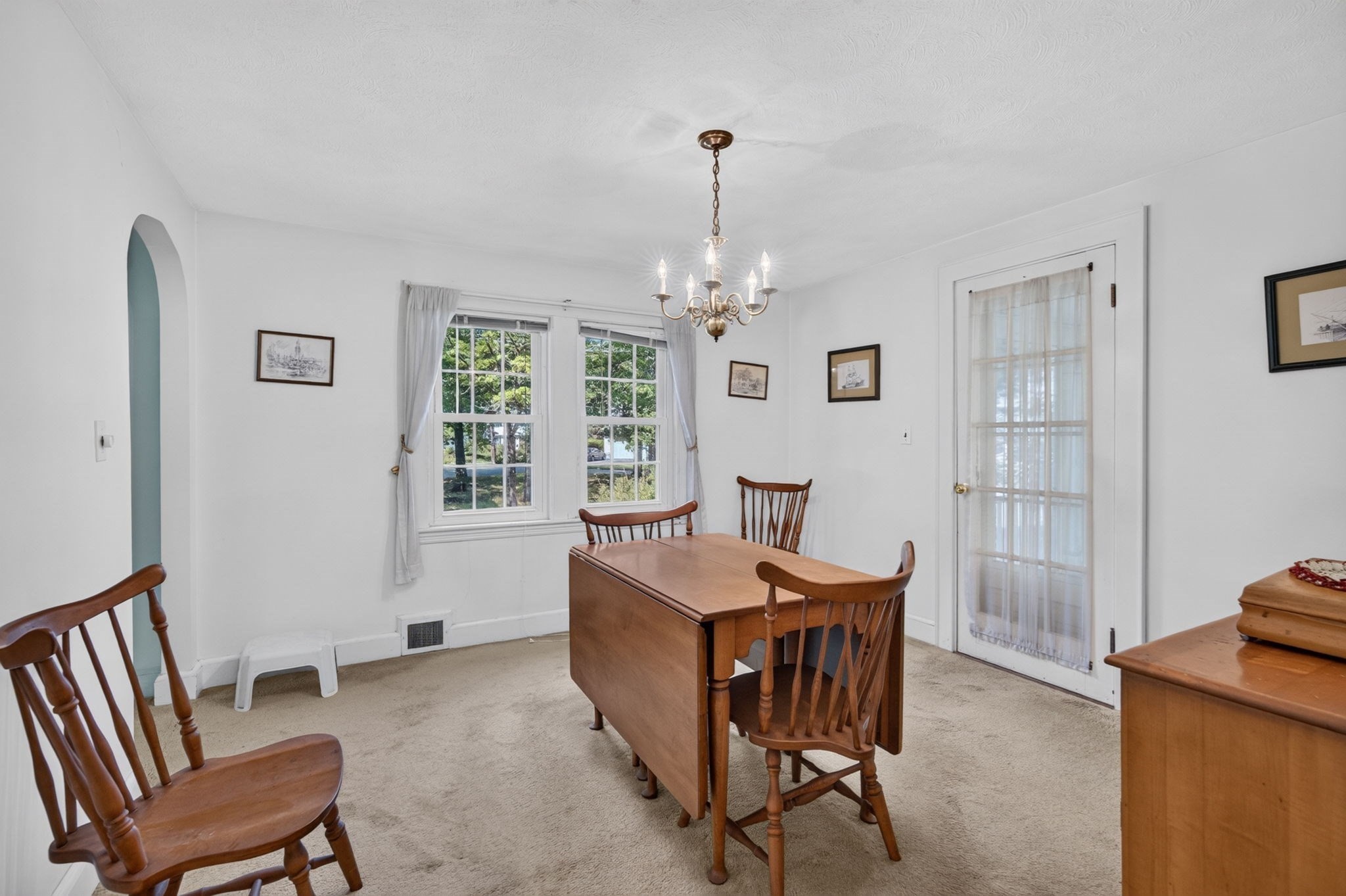 49 Downing Rd Property Photo 8