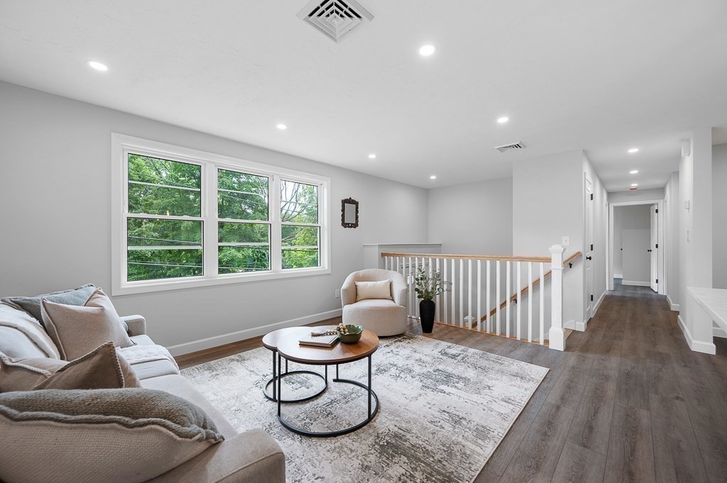 5 Forest Hill Dr Property Photo 15
