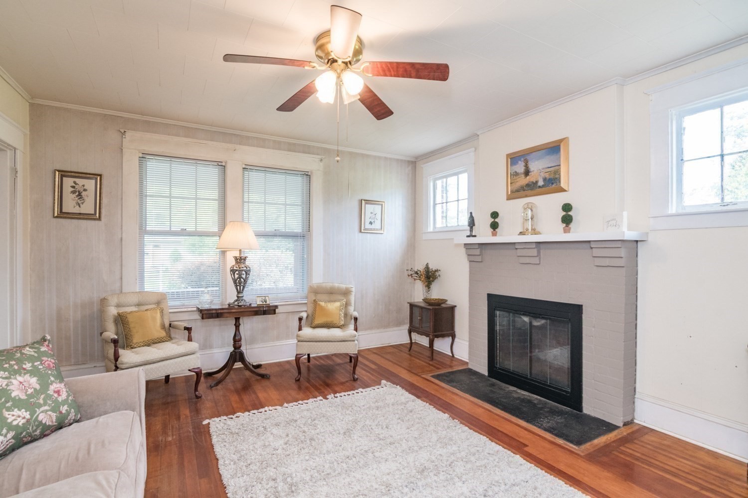 46 Walnut Street Property Photo 7