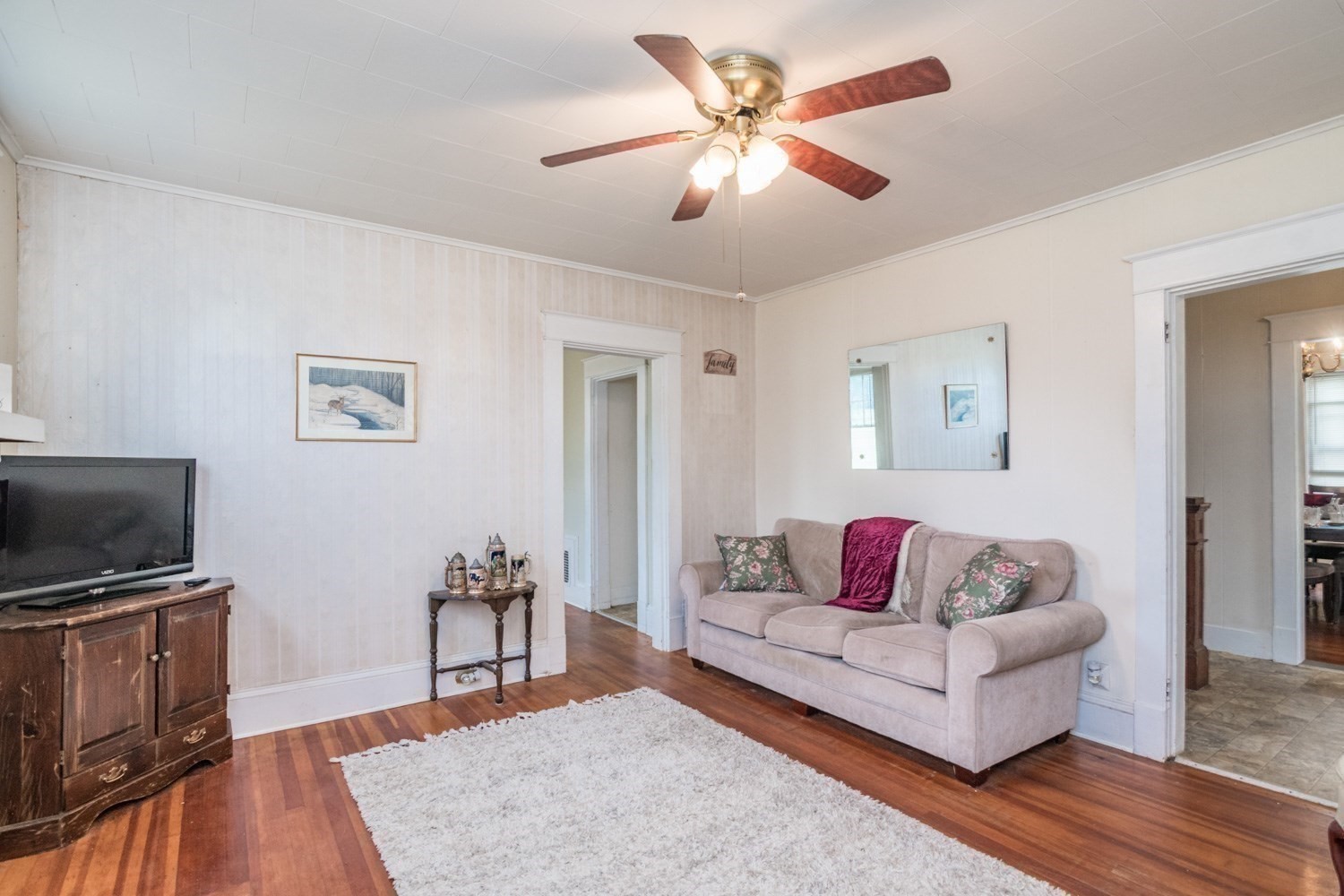 46 Walnut Street Property Photo 10
