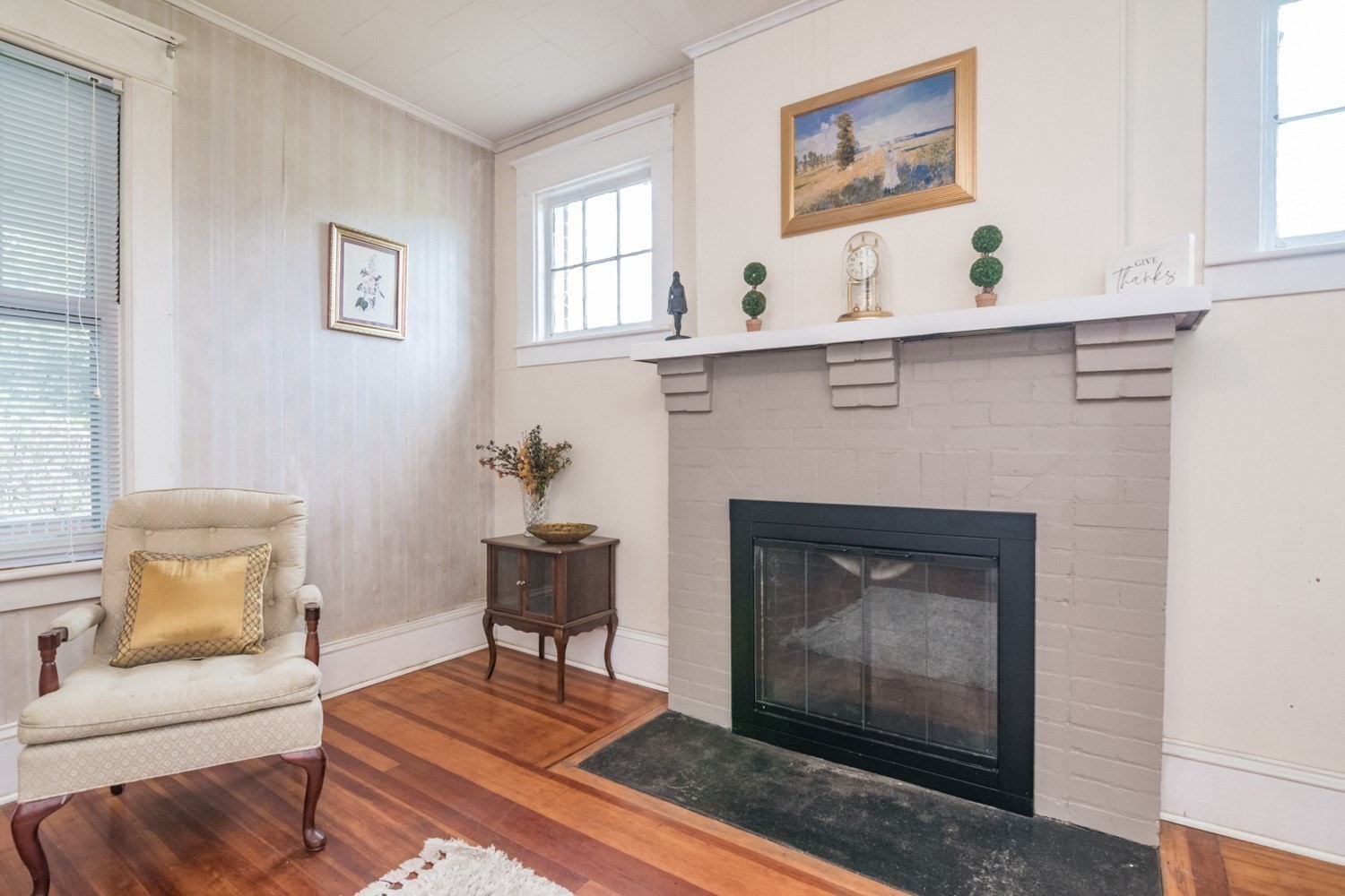 46 Walnut Street Property Photo 11