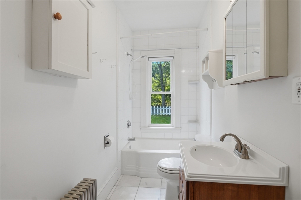 14 Carr Street Property Photo 8