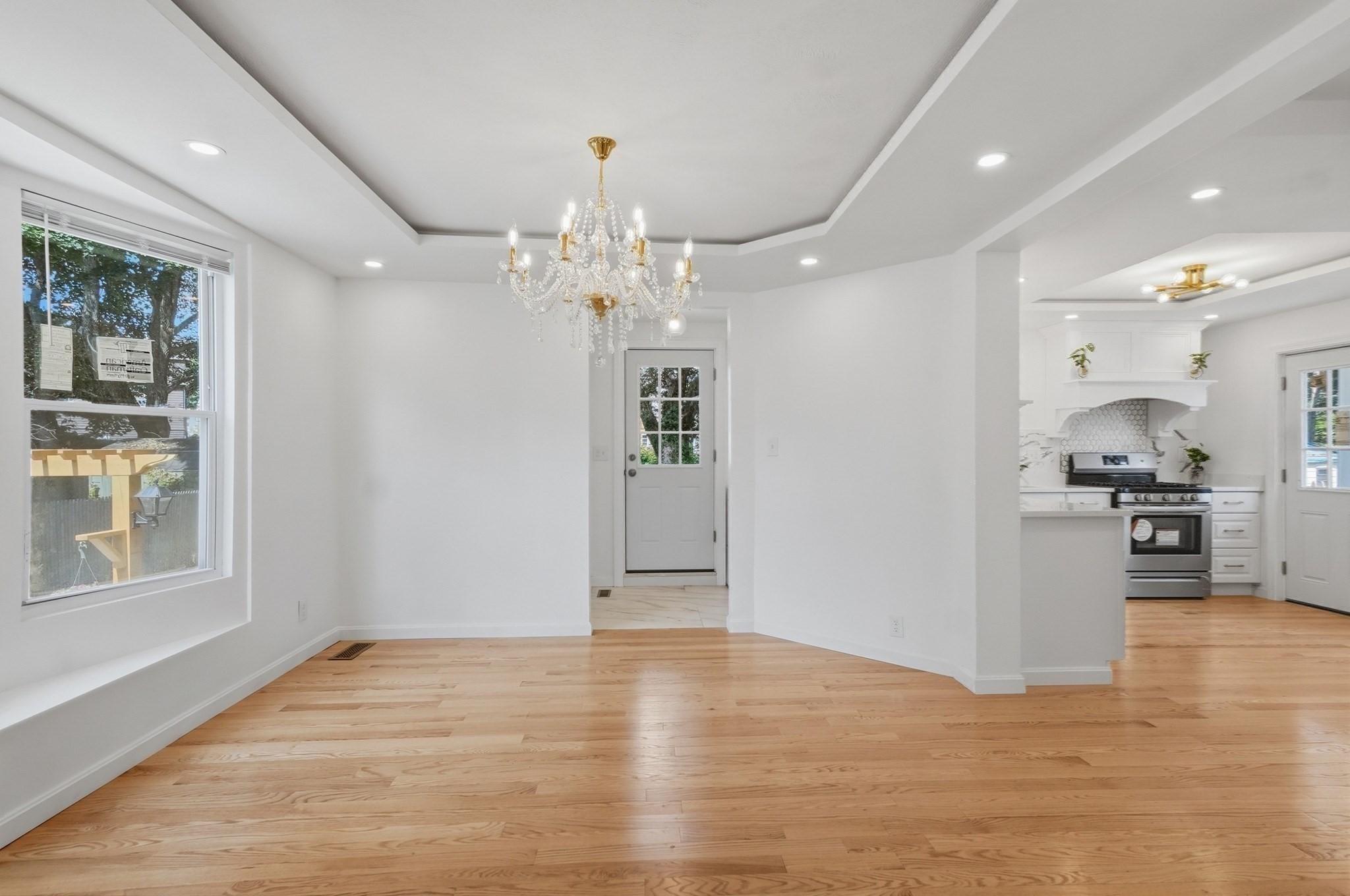 46 Sheridan St Property Photo 12