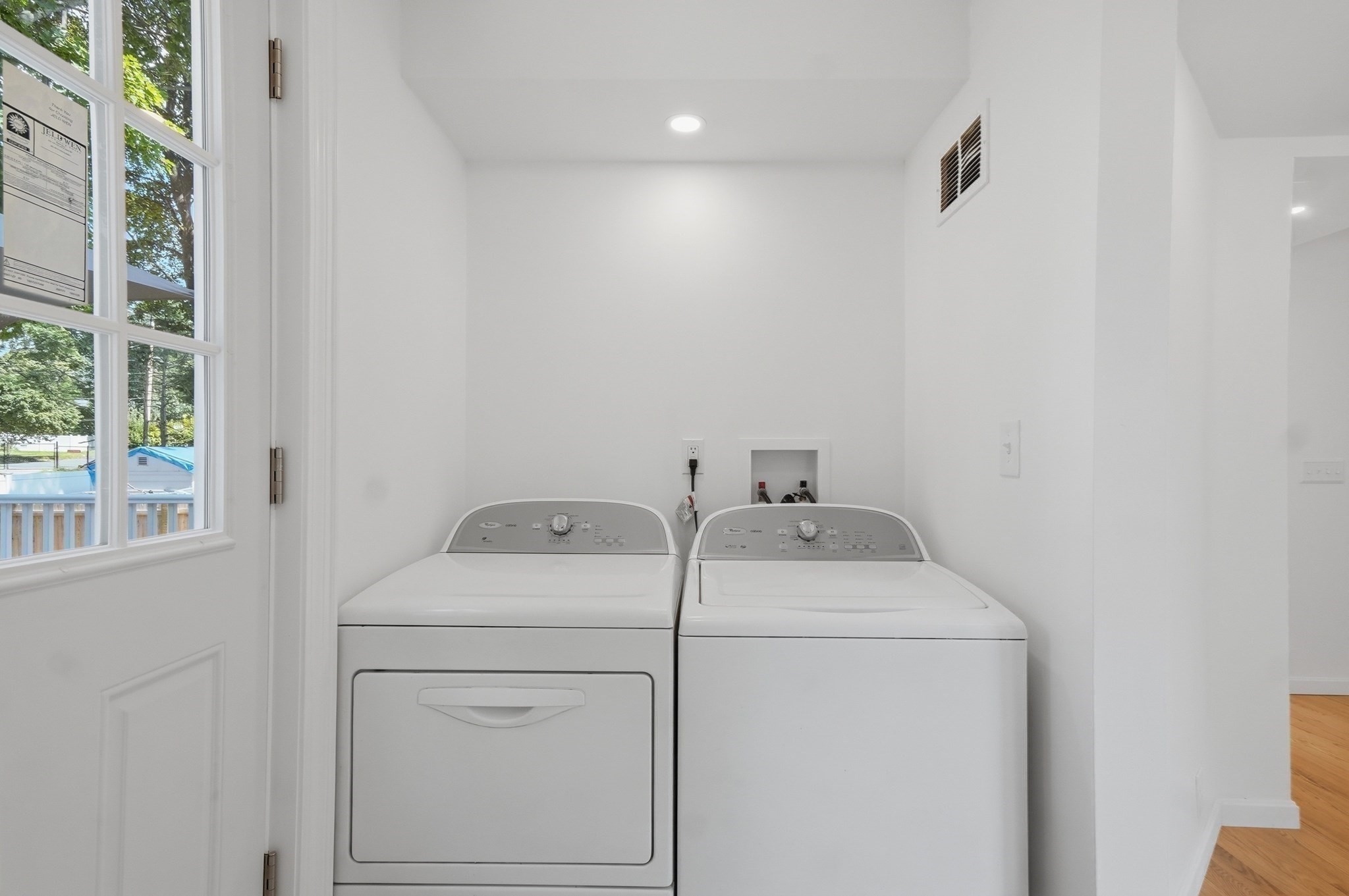 46 Sheridan St Property Photo 18