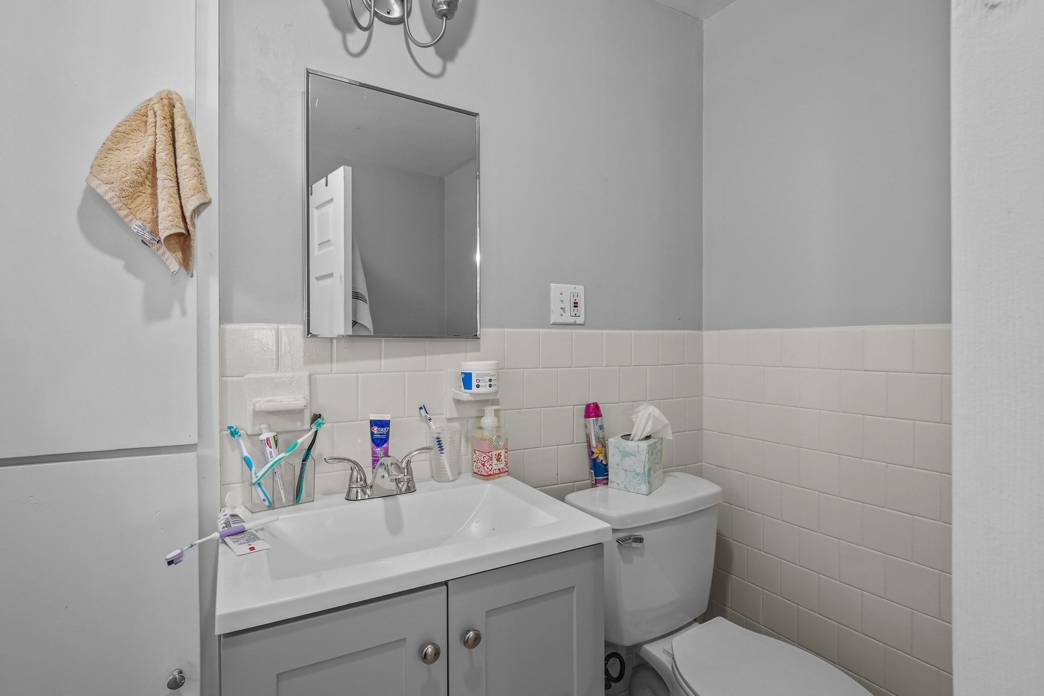 1792 Pleasant St Property Photo 18