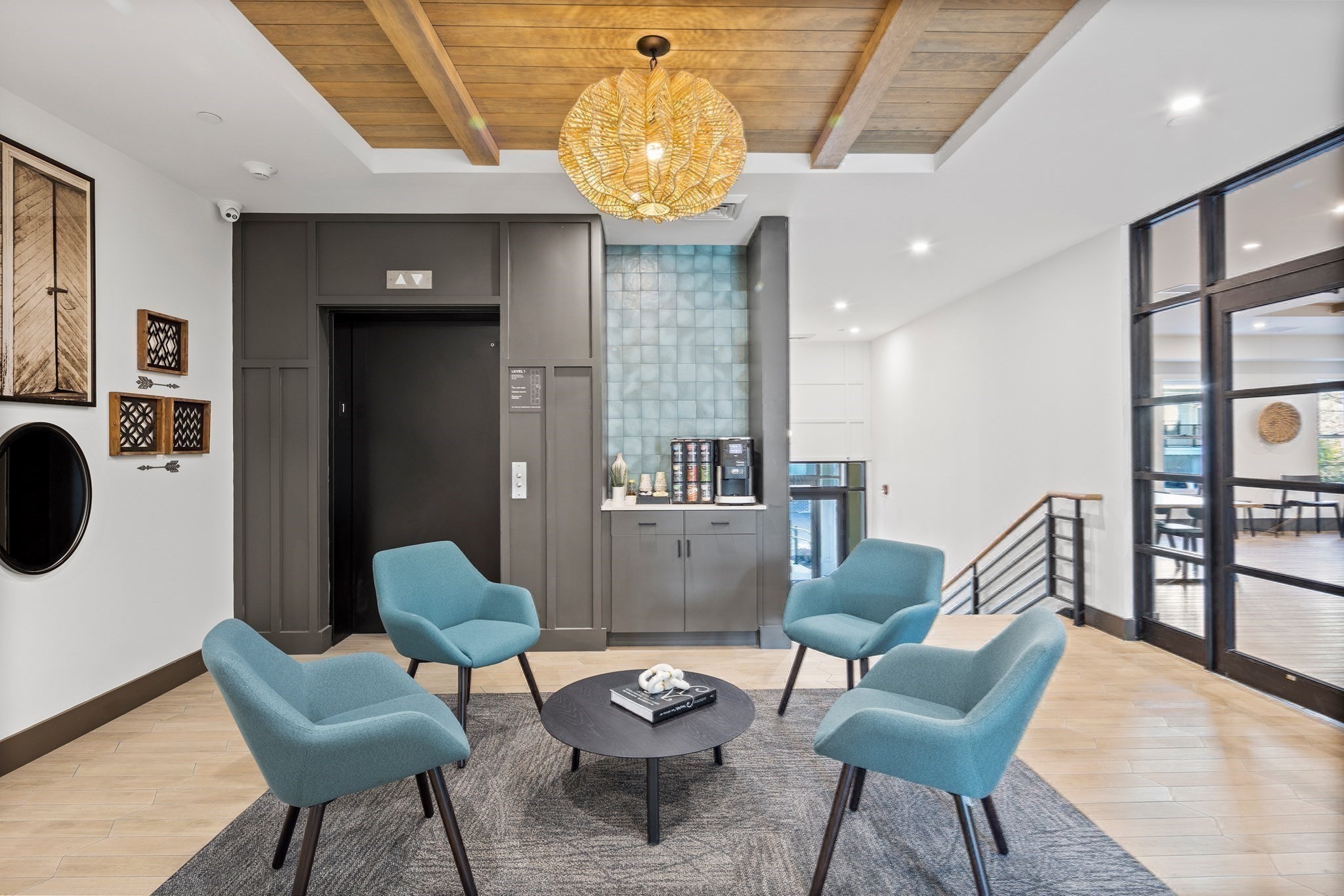 635 Main Street # 3 Property Photo 18