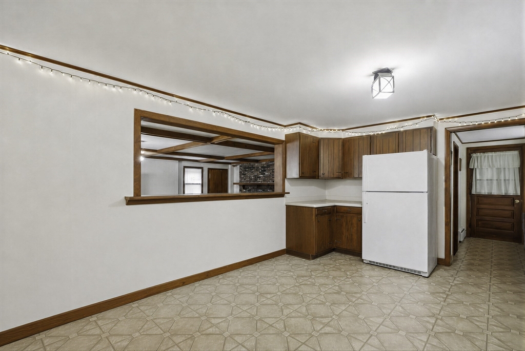 90 Glenview Property Photo 11