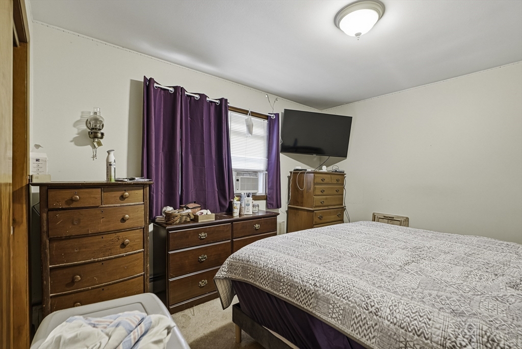 90 Glenview Property Photo 18