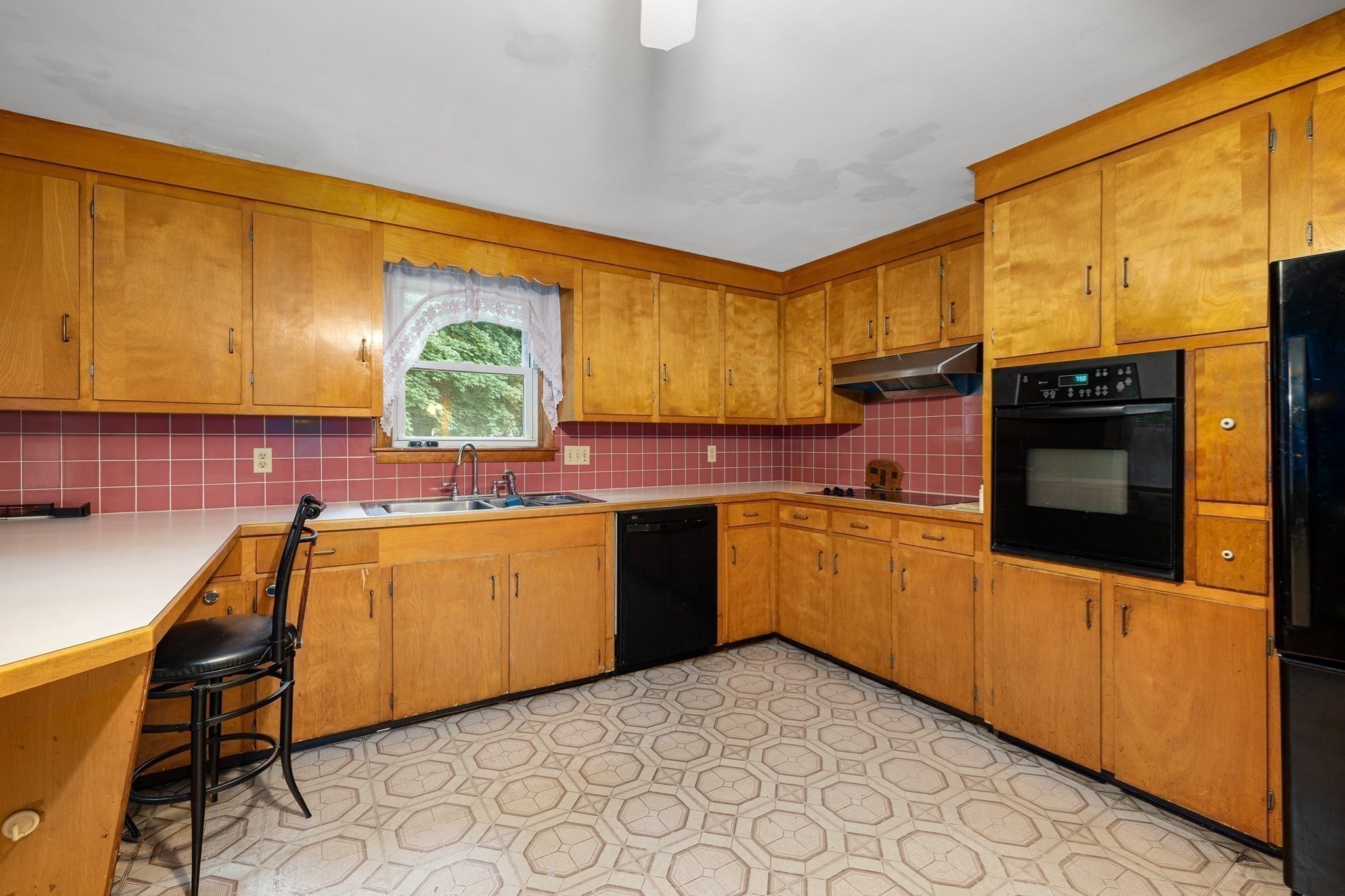 676 Paine Road Property Photo 14