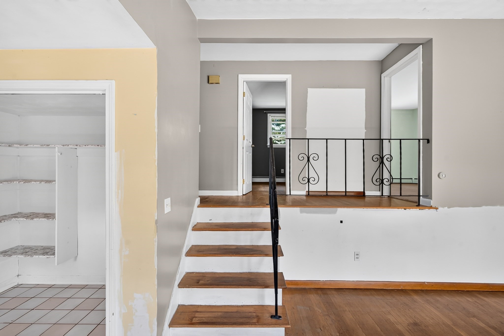65 Taft Ave Property Photo 2