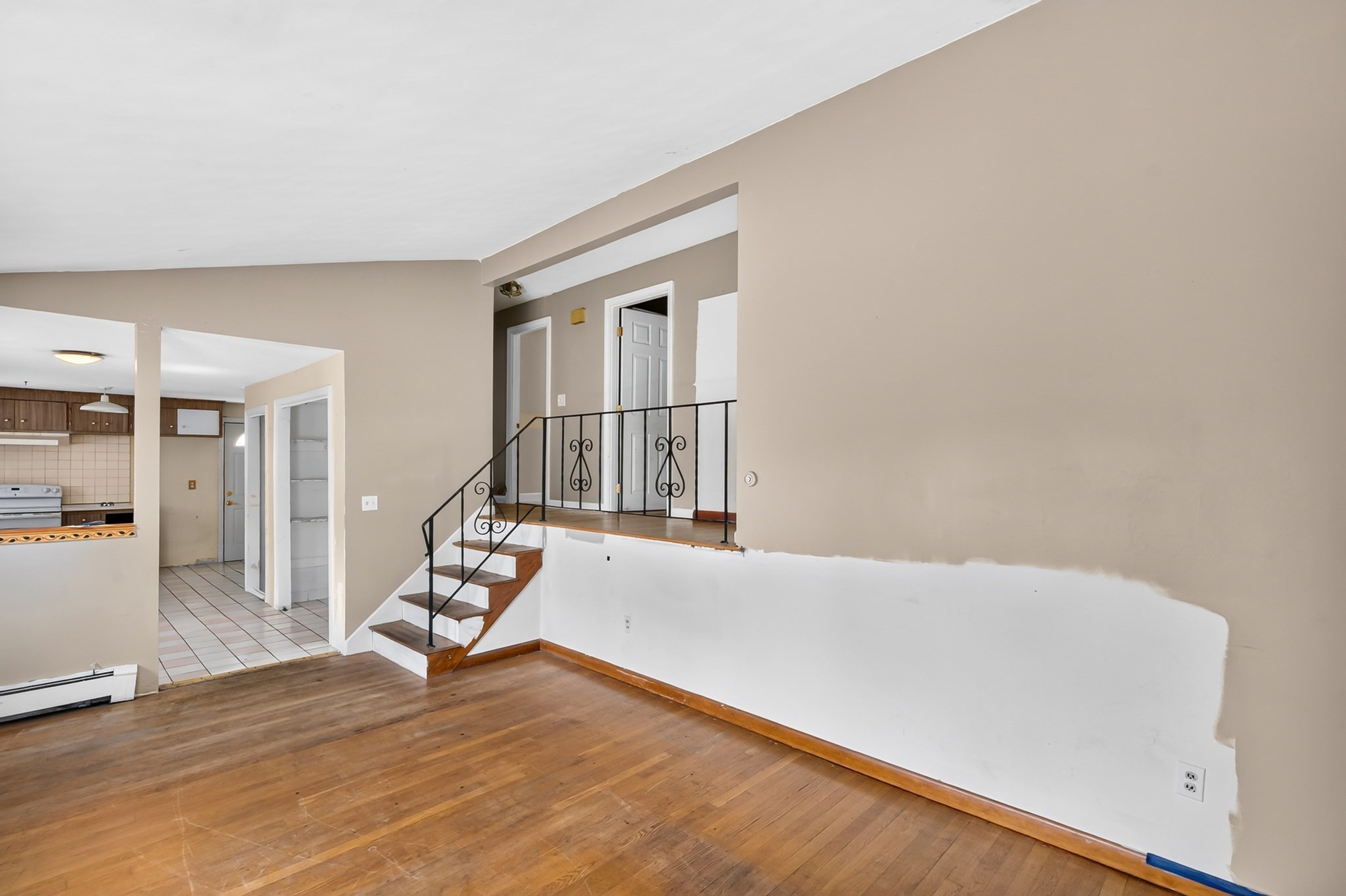 65 Taft Ave Property Photo 5