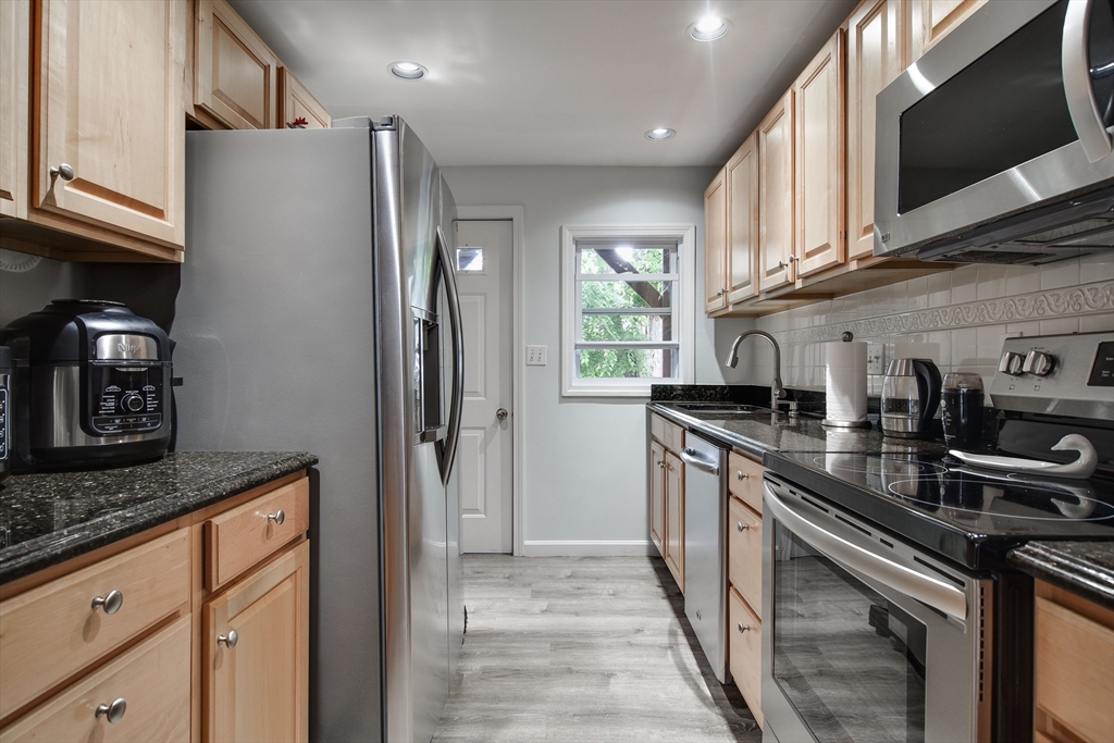 179 Chestnut Street Property Photo 8