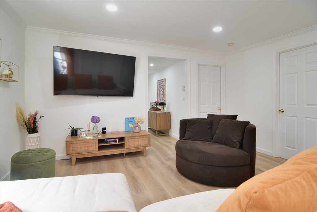 179 Chestnut Street Property Photo 21