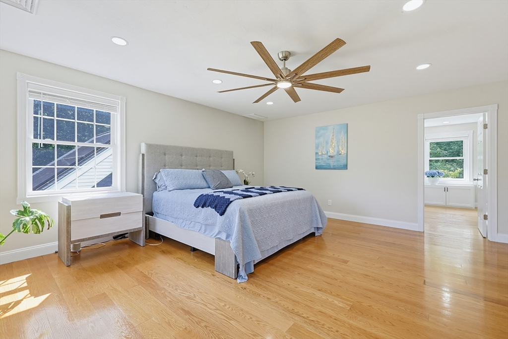 176 Spring St Property Photo 15