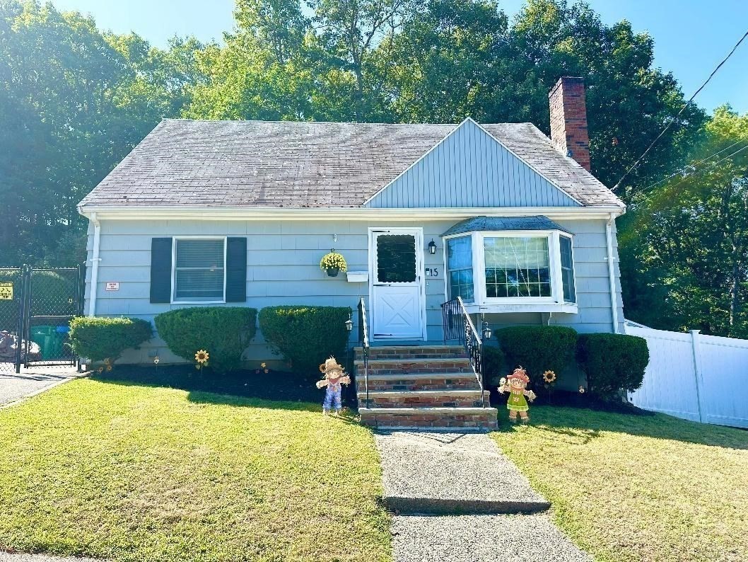 15 Cannon Rock Road