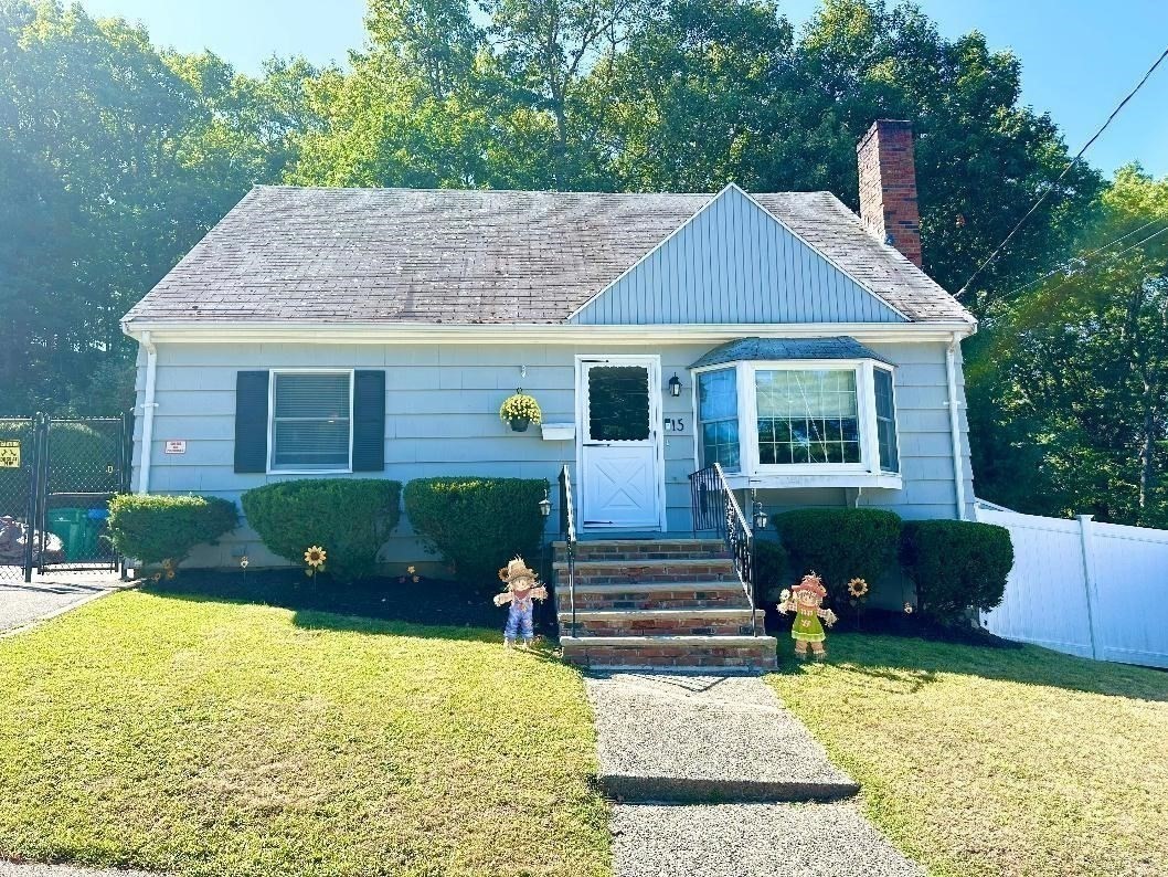 15 Cannon Rock Road Property Photo 2