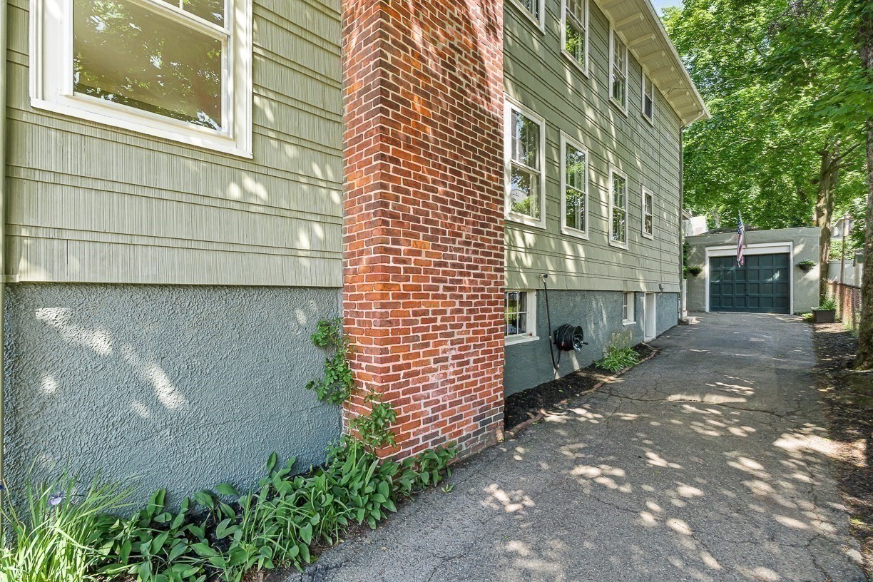 303 Washington Street # 1 Property Photo 19