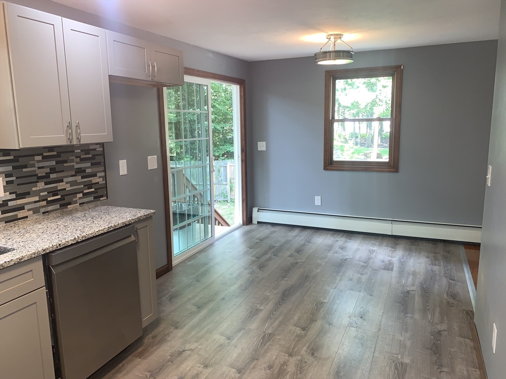 84 Catherine Street Property Photo 4