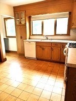 25 Larose Place # 2 Property Photo 1