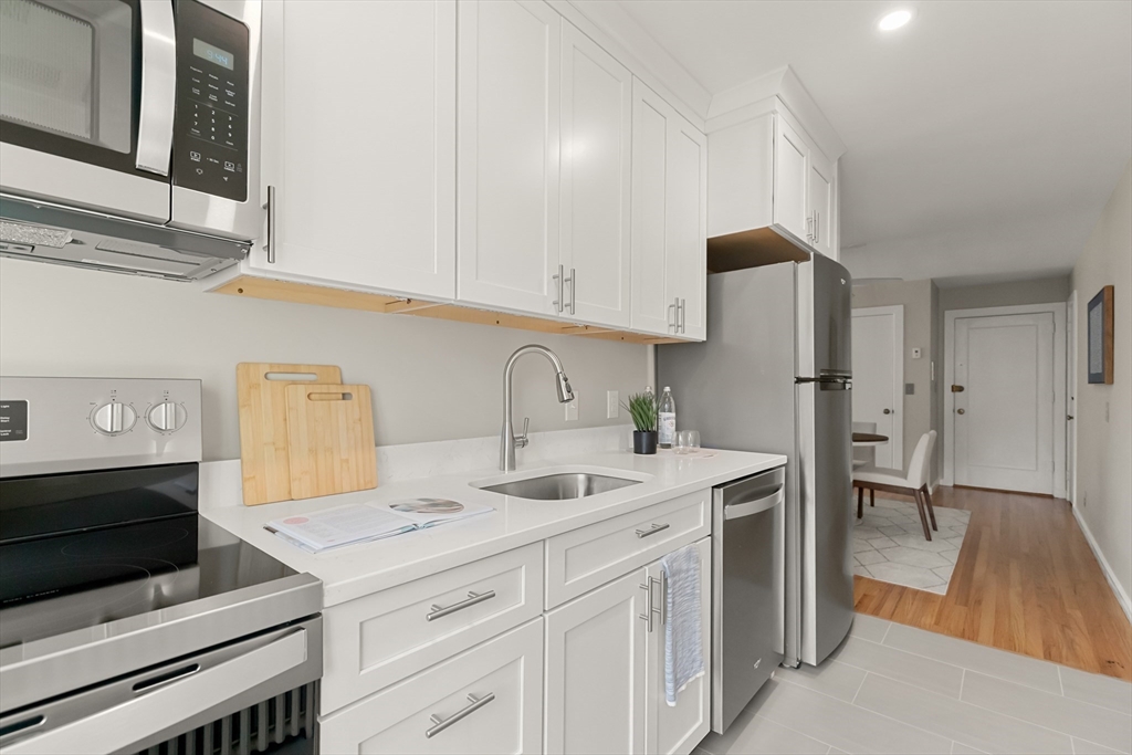 125 Pleasant St # 201 Property Photo 12